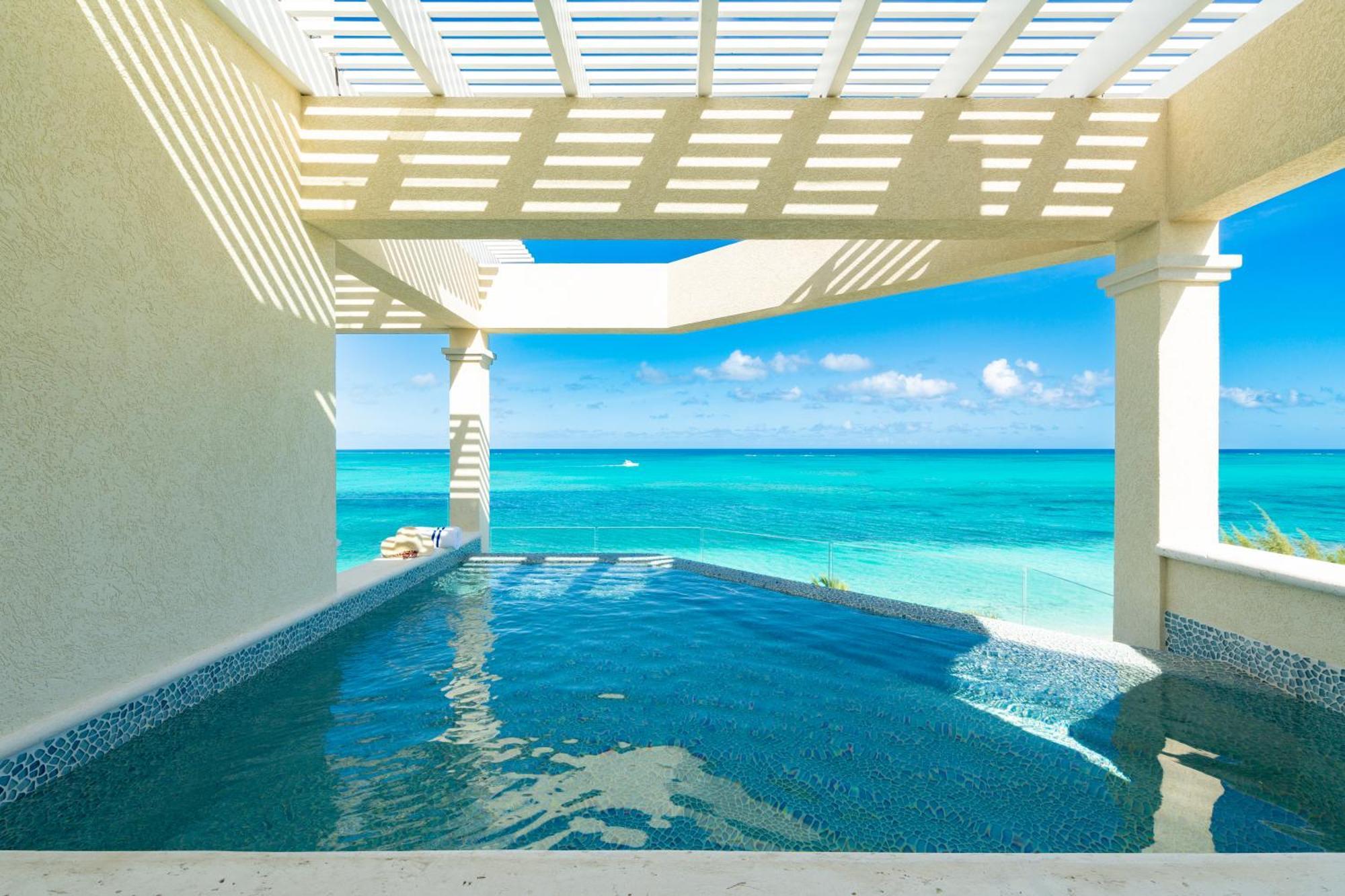 Hotel Windsong On The Reef Grace Bay Exterior foto